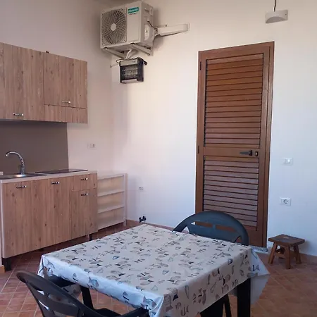 Feronia Bed & Breakfast Posada (Sardinia)