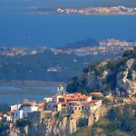 Bed and breakfast Feronia Posada (Sardinia)