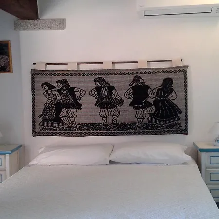Nocleg ze śniadaniem Feronia Posada (Sardinia)