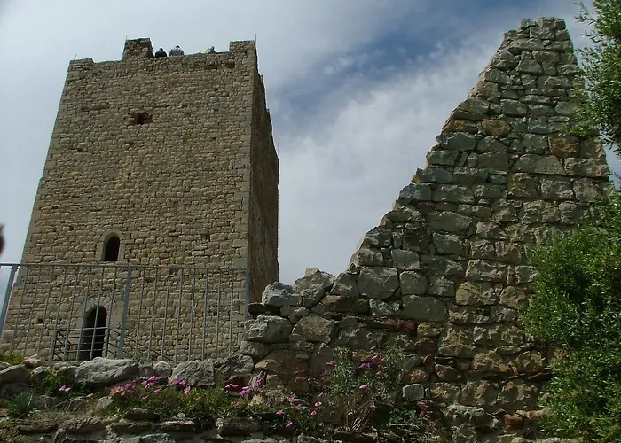 Feronia Nocleg ze śniadaniem 3*