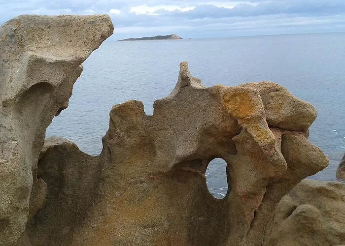 Feronia Nocleg ze śniadaniem Posada (Sardinia)
